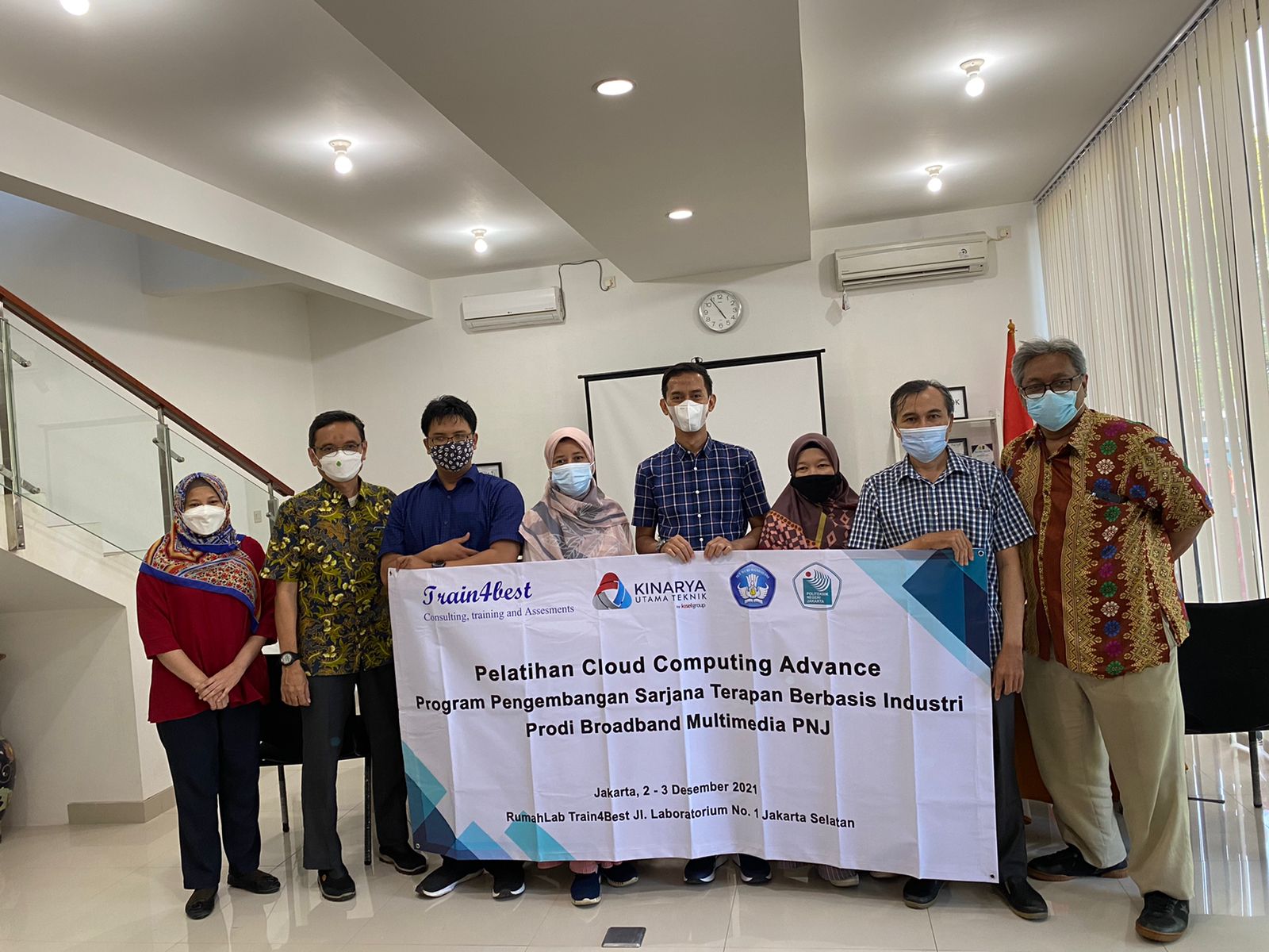 WhatsApp Image 2021-12-02 at 9.15.39 PM