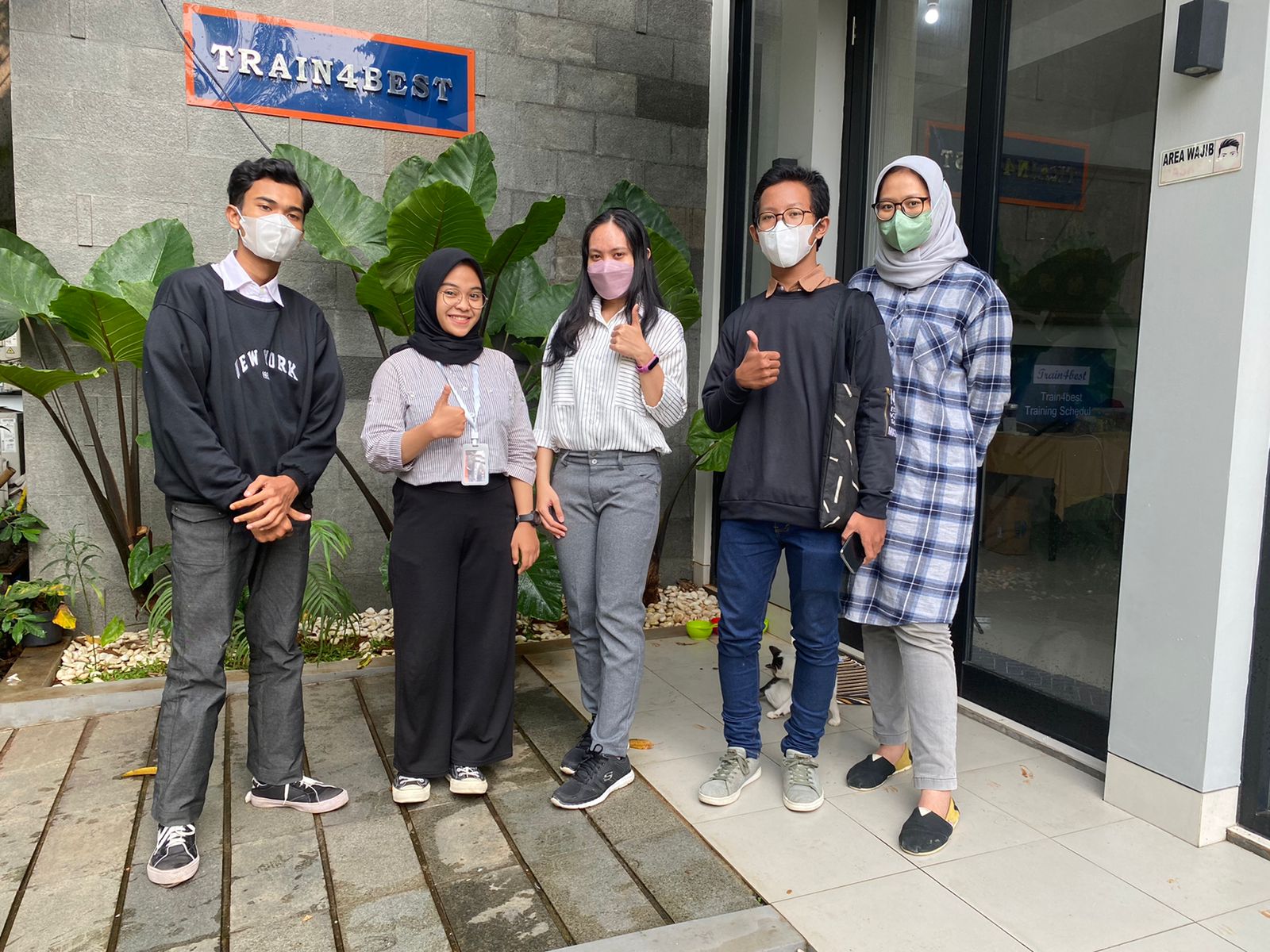 WhatsApp Image 2022-05-20 at 2.32.35 PM (3) WhatsApp Image 2022-05-20 at 2.32.35 PM (3)