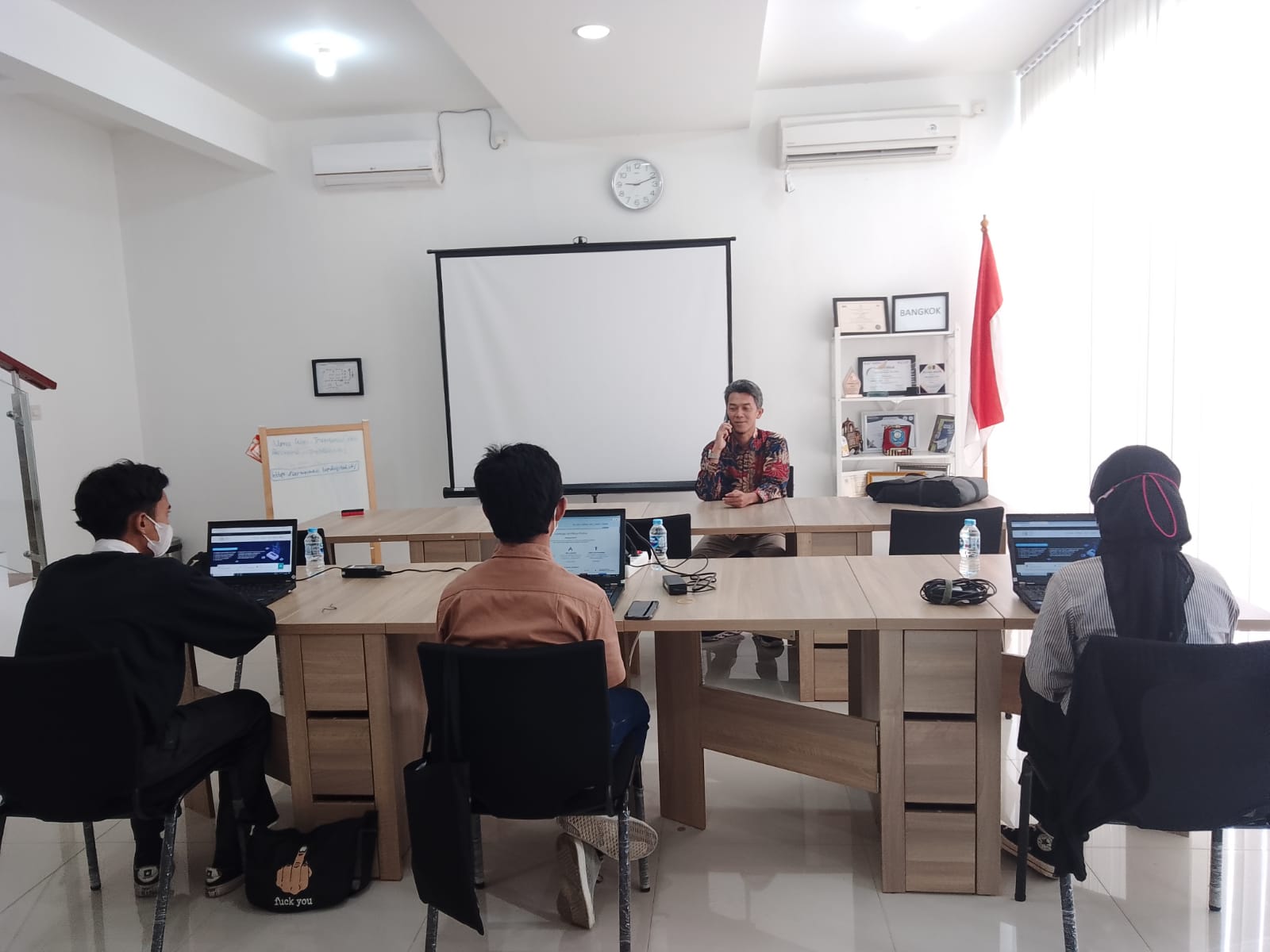 WhatsApp Image 2022-06-02 at 2.13.15 PM WhatsApp Image 2022-06-02 at 2.13.15 PM