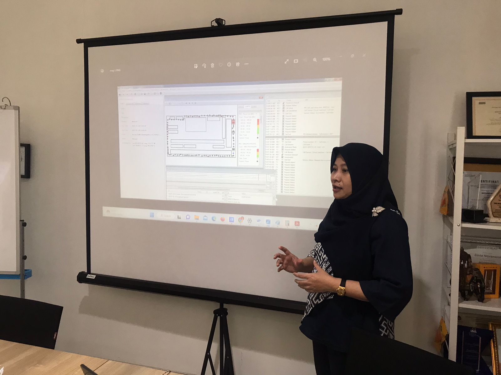 Hari Ke-2 (3) Hari Ke-2 (3)