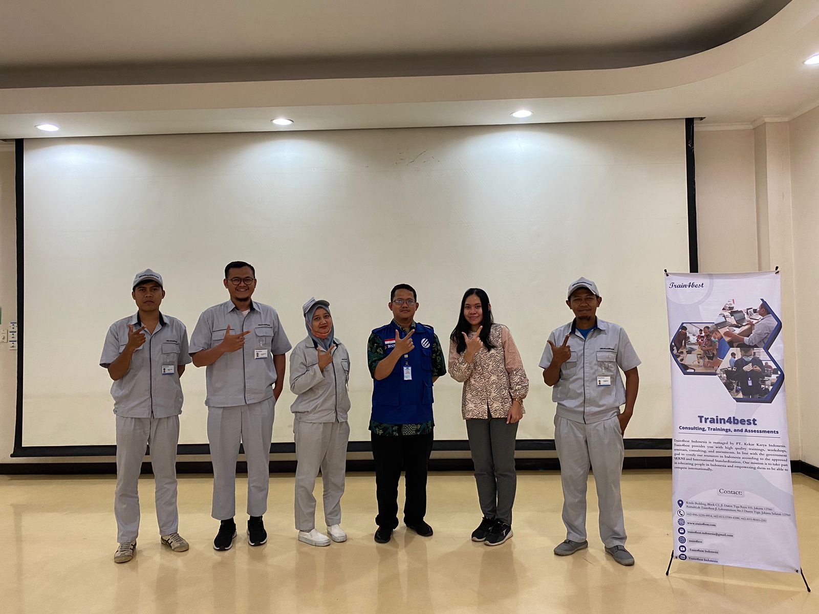 WhatsApp Image 2023-05-26 at 10.00.48 (1)